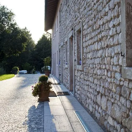 Due Fiumi Hotel 2*